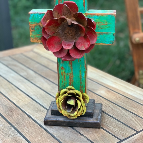 Beautiful Mexican Style Religious Art - Picture 2 of 11